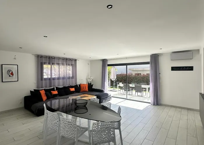 Simon サナリー・シュル・メール