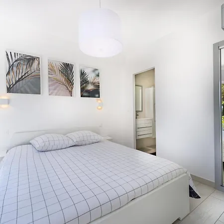 Simon Sanary-sur-Mer